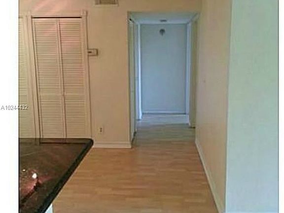 3rd image of 10781 Cleary Blvd #3rd