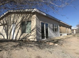 2 Bowling Ln, Espanola, NM 87532