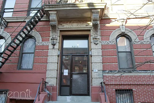 Rented by Rennit Inc. | media 39