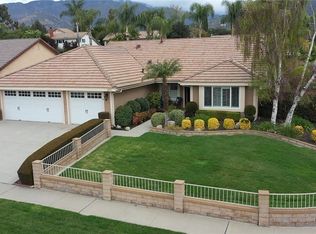 895 Solano St, Upland, CA 91784