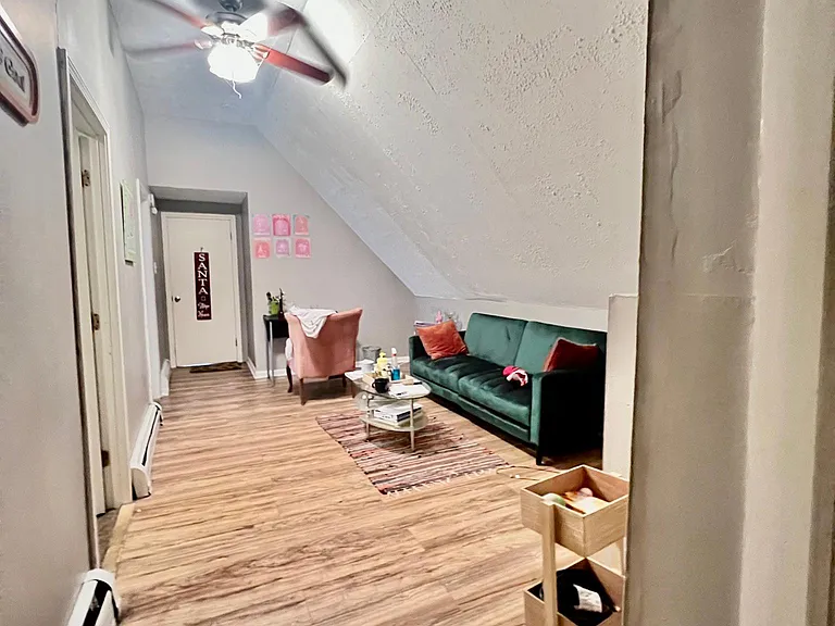13 Phillips St — Photo 31