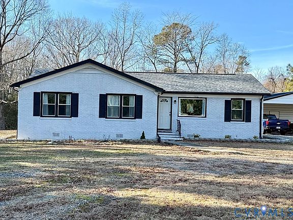 2nd image of 2539 Hampton Hall Rd