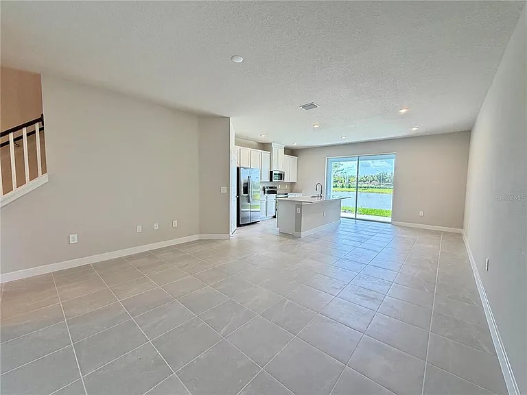 12326 Amber Creek Cir — Photo 4