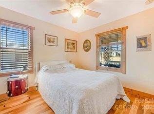 14 Drake St, Asheville, NC 28806