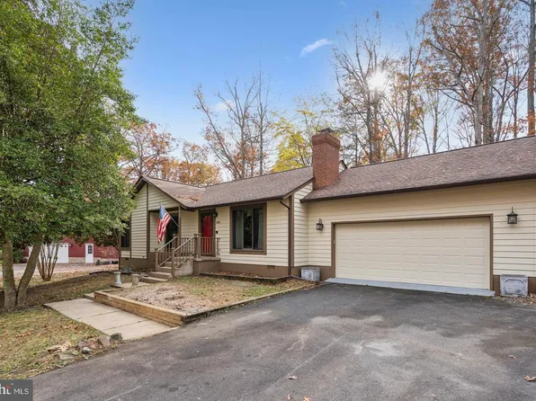 205 Confederate Cir, Locust Grove, VA 22508