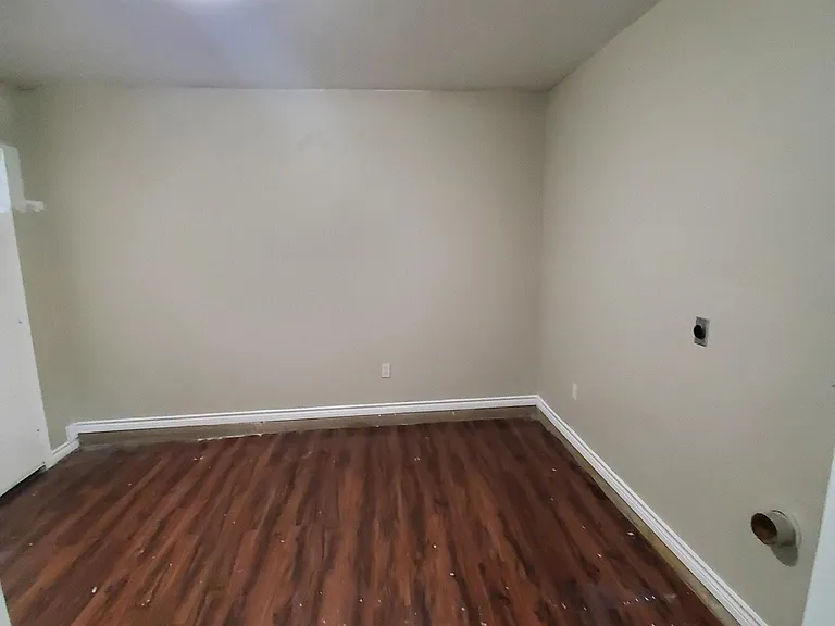 3025 Lambert Dr — Photo 12