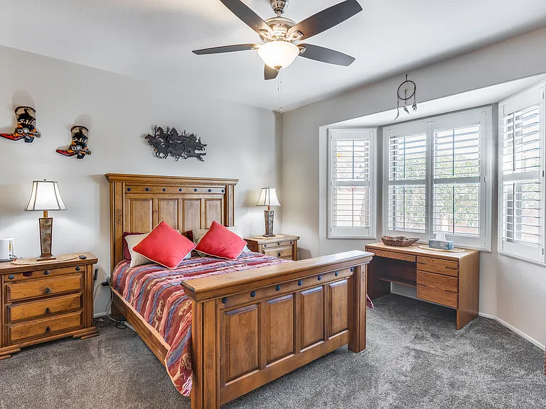 15511 W Coral Pointe Dr — Photo 13