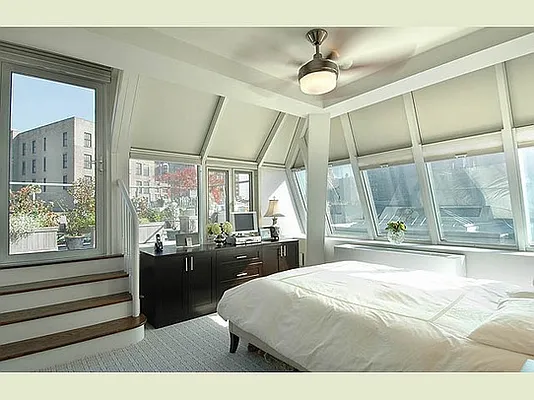 Sold by Stribling | media 26