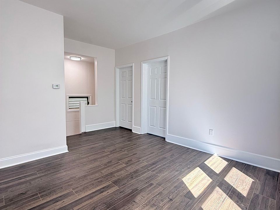 1st image of 335 Lembeck Ave #2