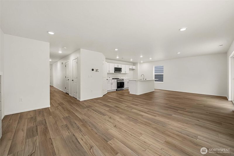 3rd image of 1448 Salzer Creek Drive