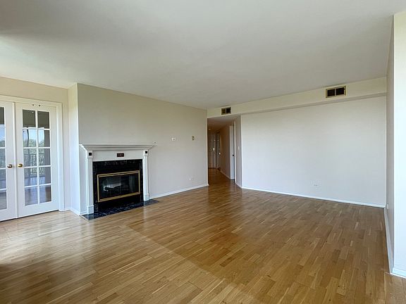 4th image of 511 Aurora Ave Unit 510