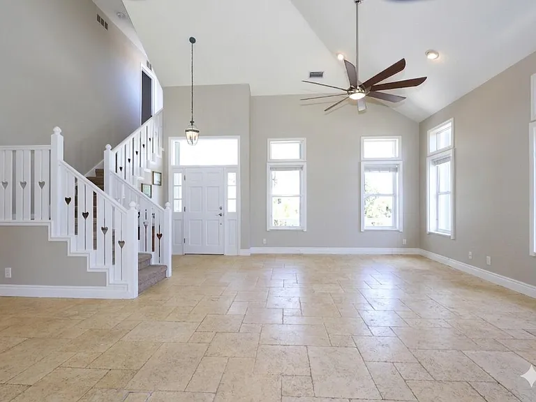 400 Seaside Ln — Photo 9