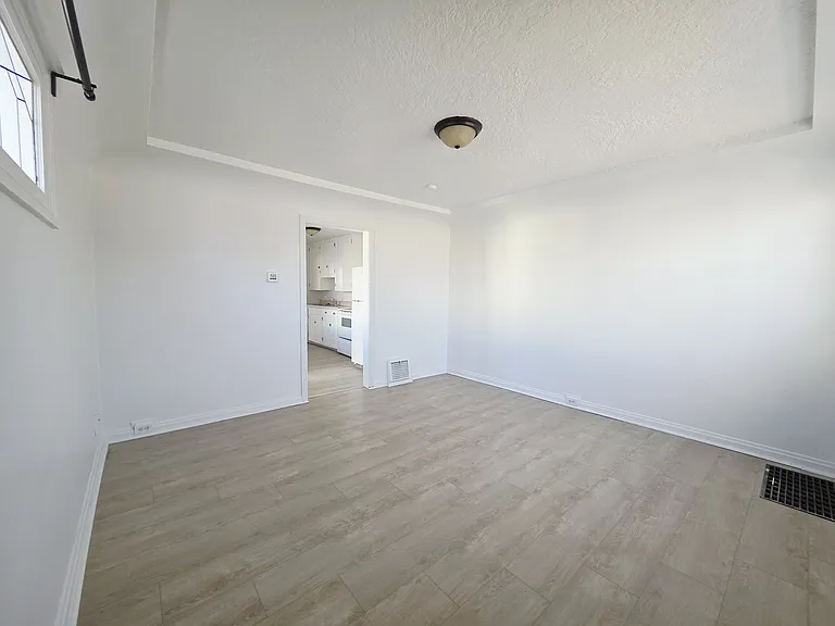 438 E Garfield Ave #440 — Photo 18