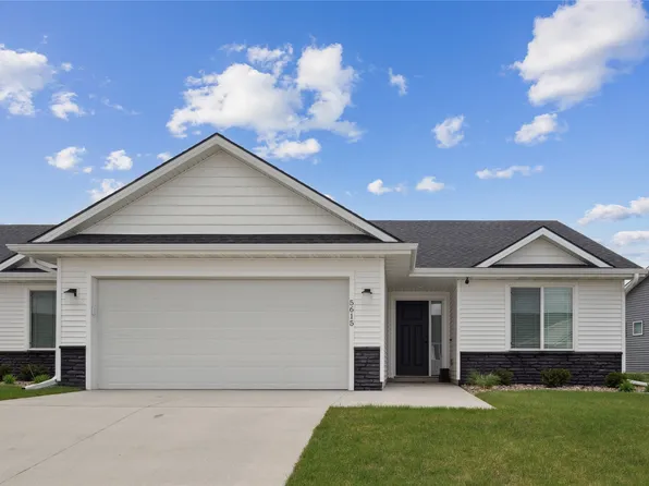 5615 NE Creek Ridge Dr, Ankeny, IA 50021