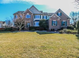 12 Holecomb Dr, Hillsborough, NJ 08844