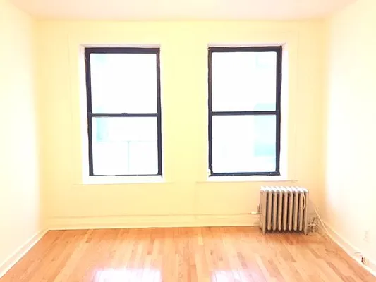 Rented by Zuz Realty | media 23