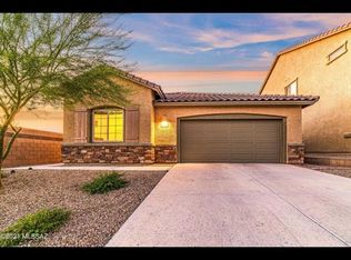 8298 E Magee Hill Loop, Tucson, AZ 85710