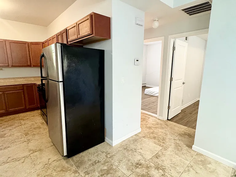 153 David St #1 — Photo 4