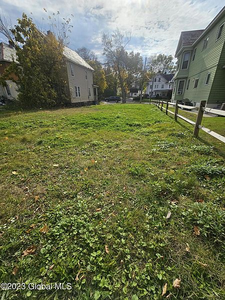5th image of 1191 Eastern Avenue