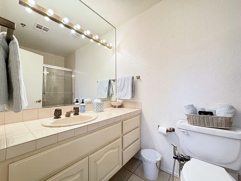 500 E Amado Rd #510 — Photo 11