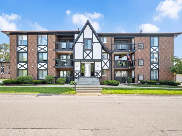 13615 Lamon Ave APT 509, Crestwood, IL 60418
