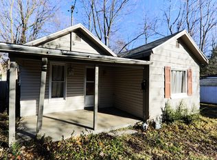 1317 E Blaine St, Springfield, MO 65803