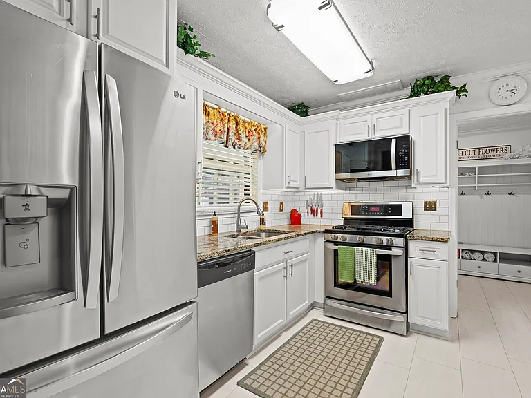 101 Waterwood Bnd — Photo 20