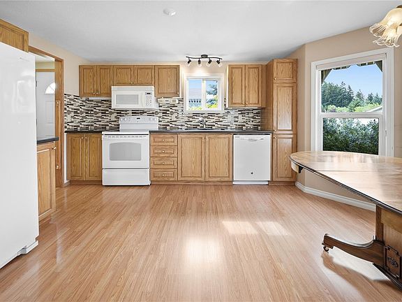 4th image of 6214 Rich Rd