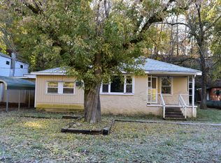 106 State Highway 248, Reeds Spring, MO 65737