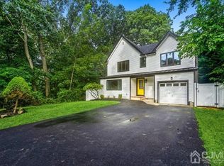261 Matawan Ave, Matawan, NJ 07747