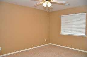 5th image of 1919 Stanford Park Ct