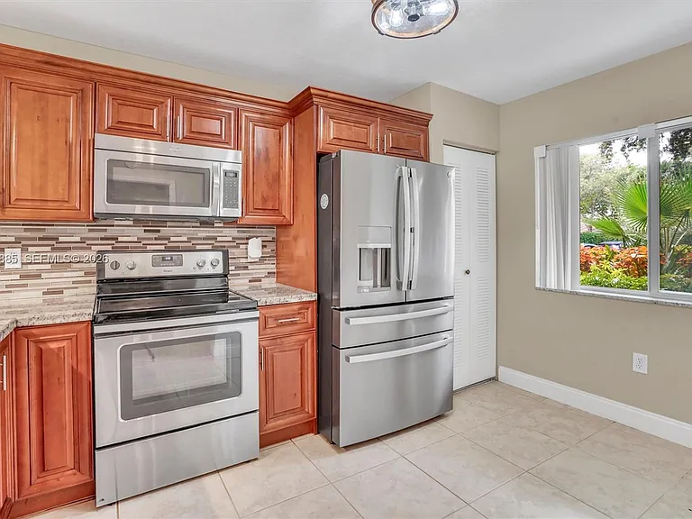 9537 Weldon Cir #I109 — Photo 2