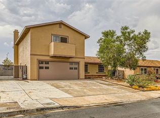 828 Vermillion Dr, Henderson, NV 89002
