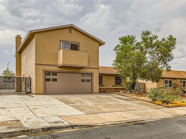 828 Vermillion Dr, Henderson, NV 89002