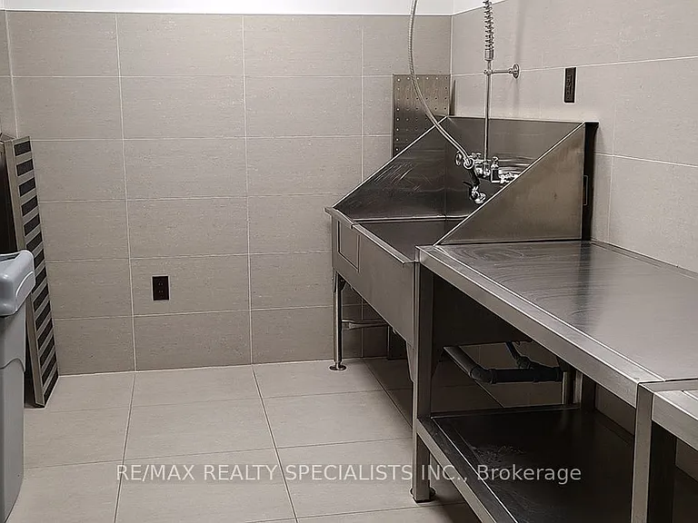 75 Queens Wharf Rd #707 — Photo 24