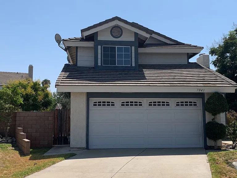 7049 Arlington Pl — Photo 1