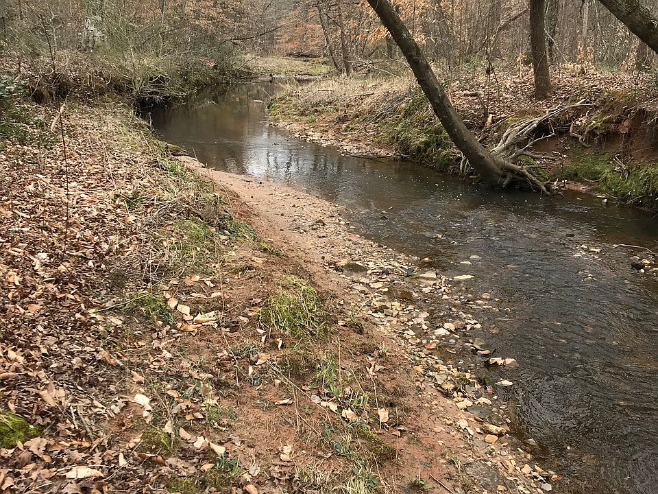 2nd image of 5594 Teakwood Rd