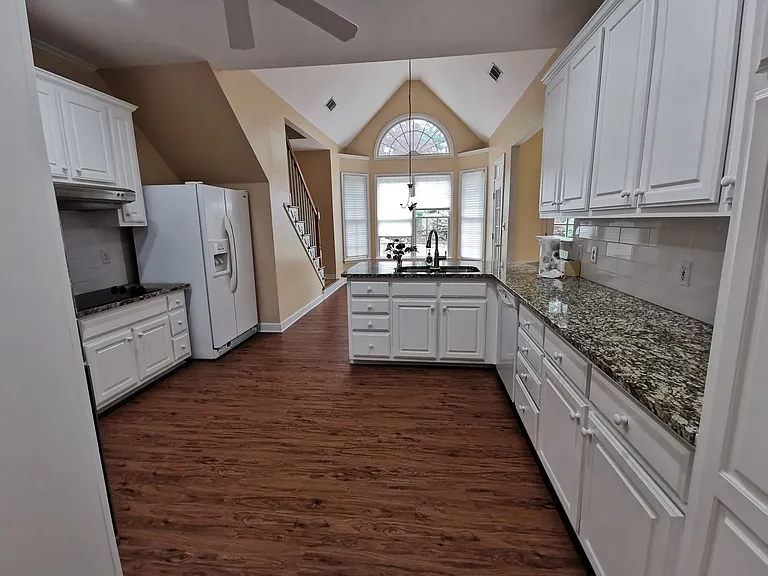 4009 Treemont Ln — Photo 14