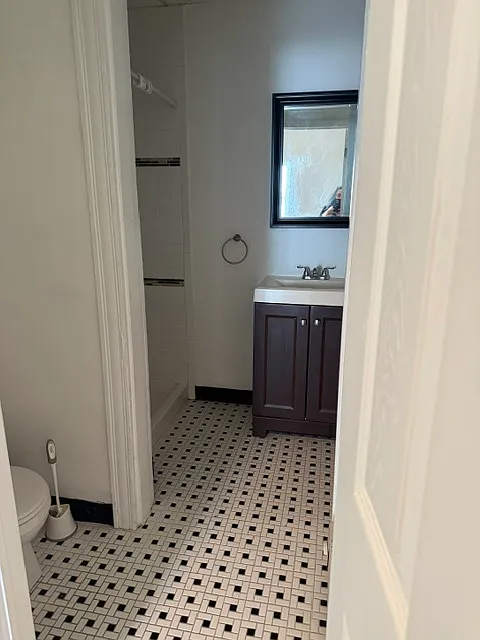 2 bed, 900 sqft, $1,550 — Photo 4