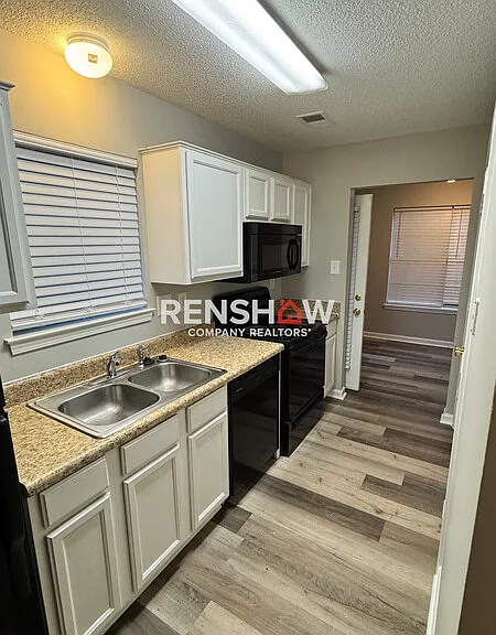 7251 Calebs Ln — Photo 7