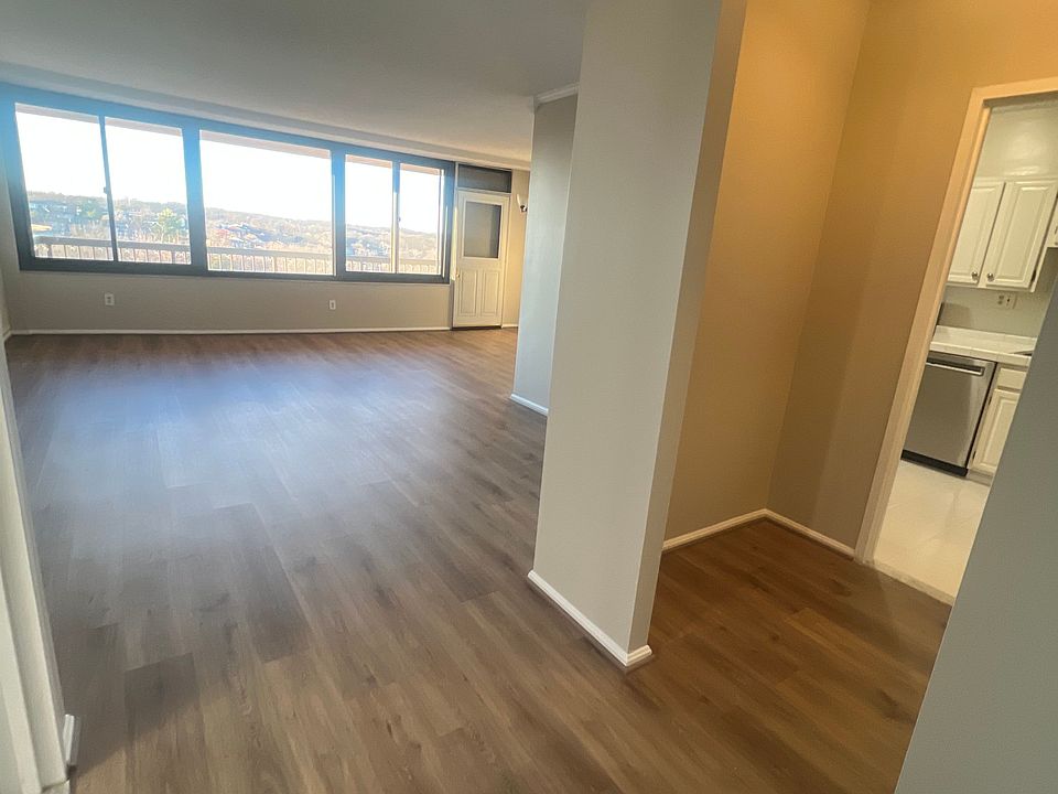 1st image of 5500 Holmes Run Pkwy APT 1502