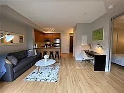 560 Front St W #215 — Photo 6