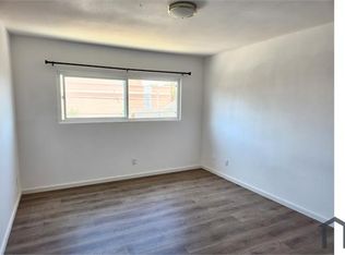 912 W 69th St #6, Los Angeles, CA 90044