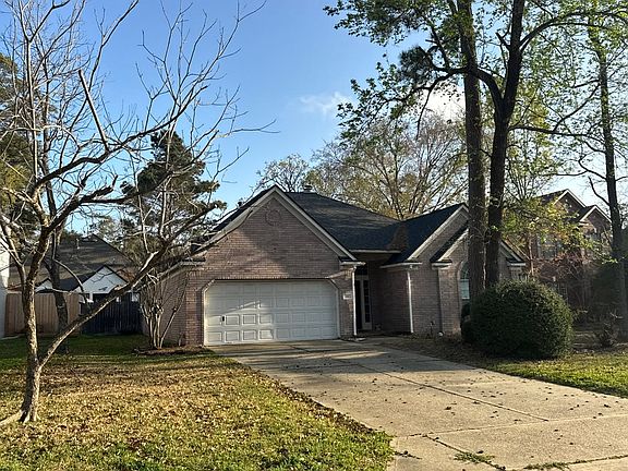 3rd image of 26 Millport Dr