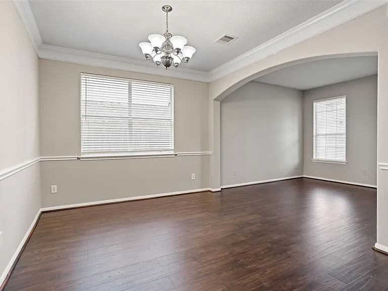 30322 Deleon Fields Dr — Photo 8