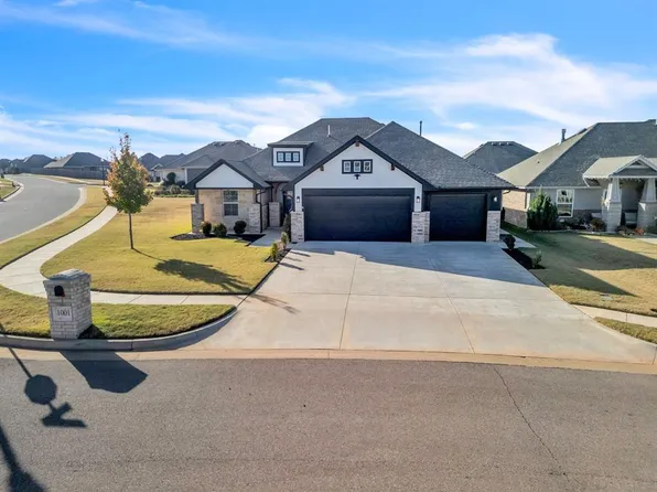 1001 Labelle Dr, Newcastle, OK 73065