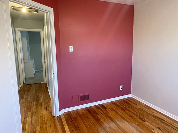 Side bedroom looking toward family room