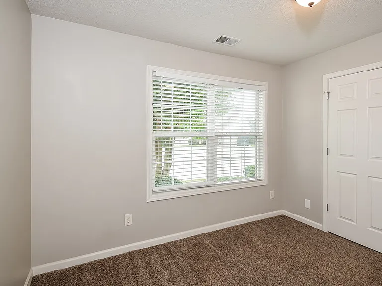 22 Belgrant Ct — Photo 12
