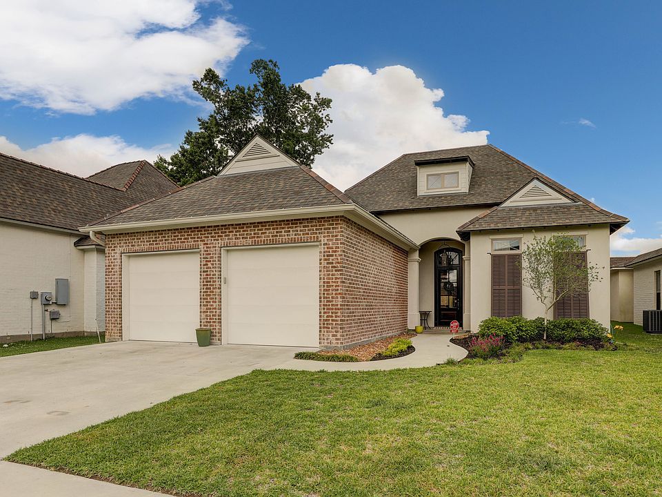 1st image of 307 Ardenwood Dr