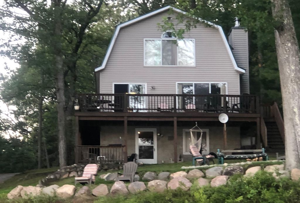 2834 Lakehill Dr - Property Image